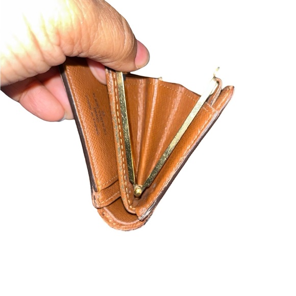 Louis Vuitton Classic Monogram Wallet in Brown and Gold - Picture 10 of 10